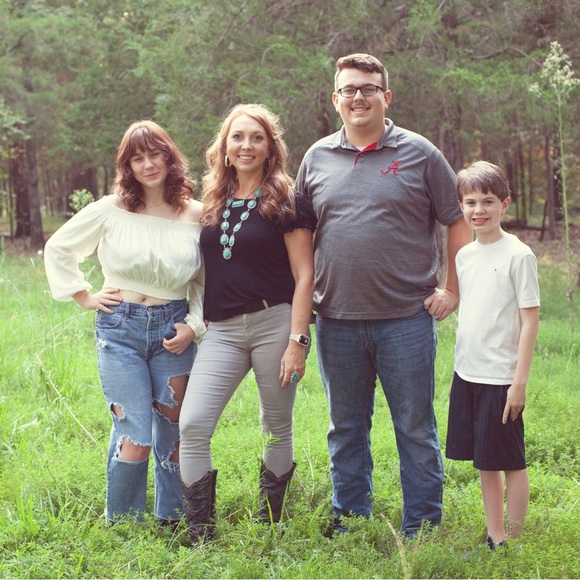 Meet your Posher, Dawn - Picture 4 of 7